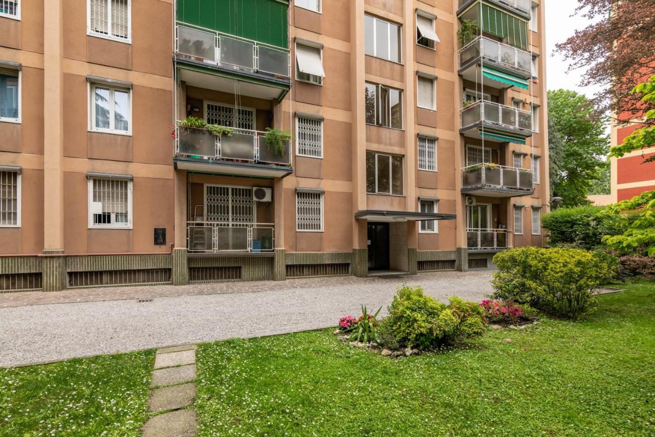 Be House - By Host4U Apartment Milano Exterior foto